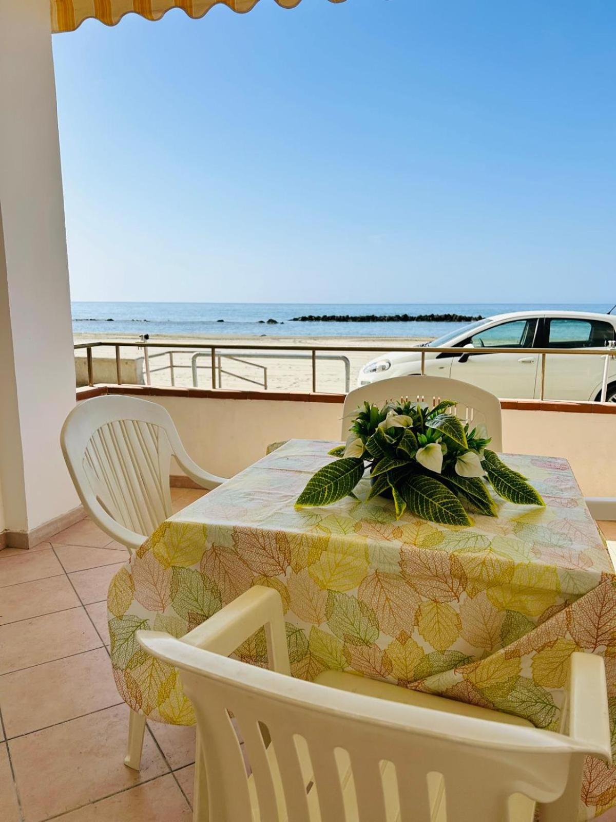 Case La Spiaggia Sciacca Exterior photo